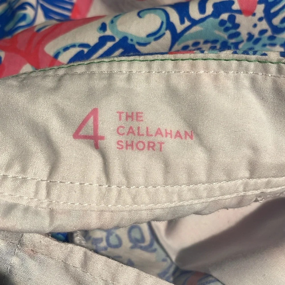 Like new Lilly Pulitzer The Callahan Short Size 4 in She Sells Seashells - Picture 8 of 9